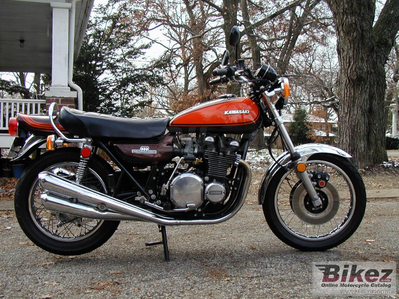 Big James Tribu 900 z 1 super 4 picture and wallpaper from Bikez.com